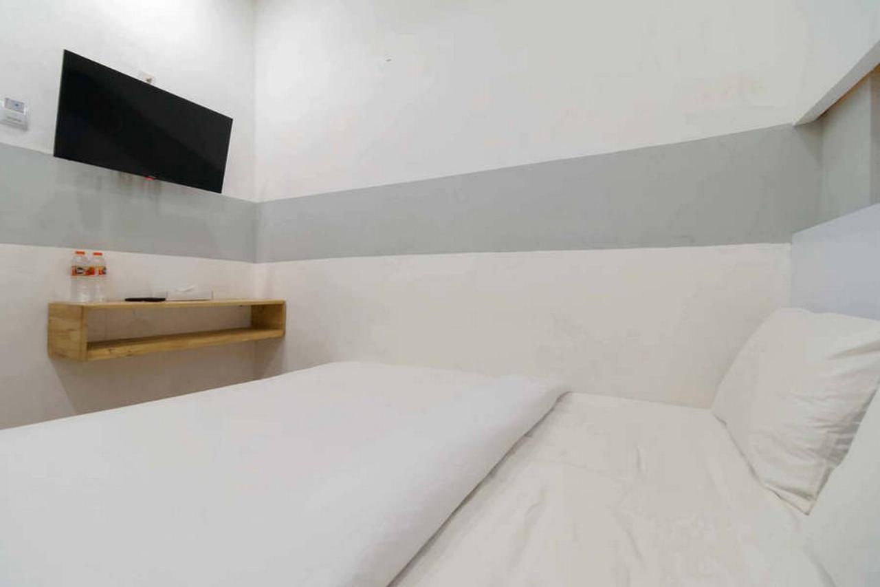 Jotel Guest House RedPartner Pulauberayan Extérieur photo